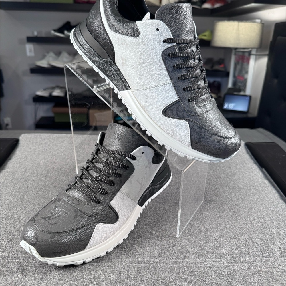 🛑SOLD🛑🐼LOUIS VUITTON RUN AWAY ‘BI COLOR’ SNEAKER🐼